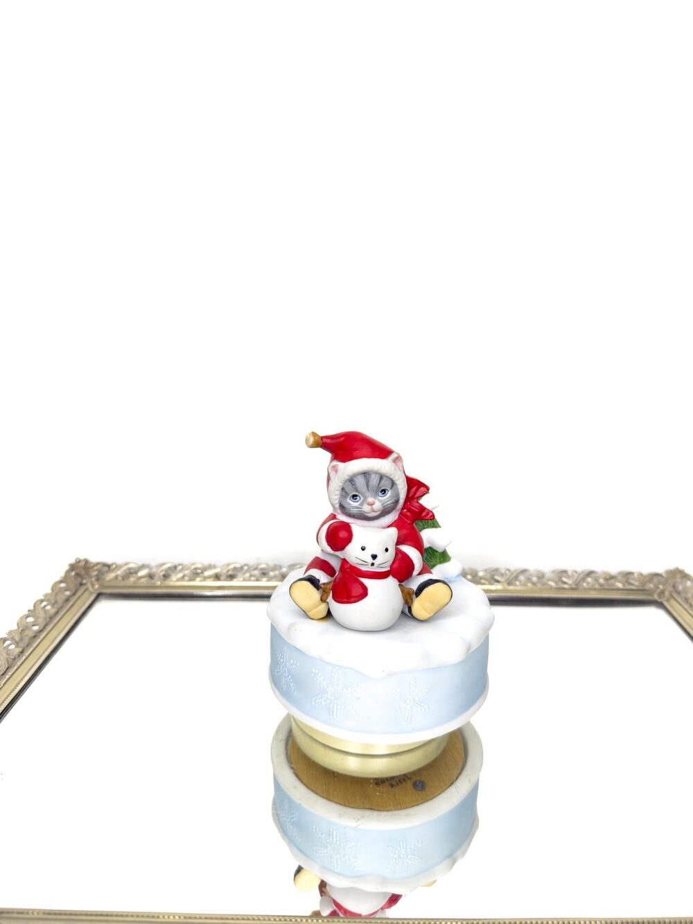 Rare Vintage Kitty Cucumber Cat and Snowman music box, works